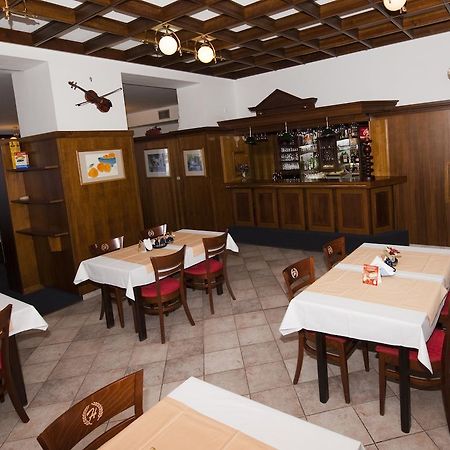 Hotel Hajcman Zdar Nad Sazavou Luaran gambar