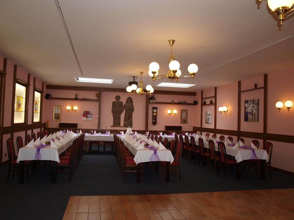 Hotel Hajcman Zdar Nad Sazavou Luaran gambar