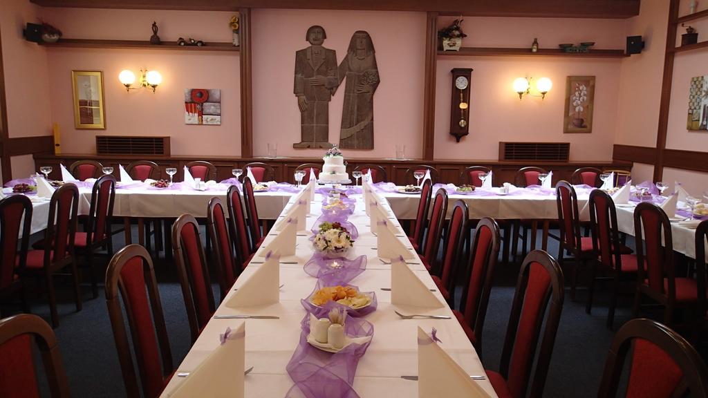 Hotel Hajcman Zdar Nad Sazavou Luaran gambar